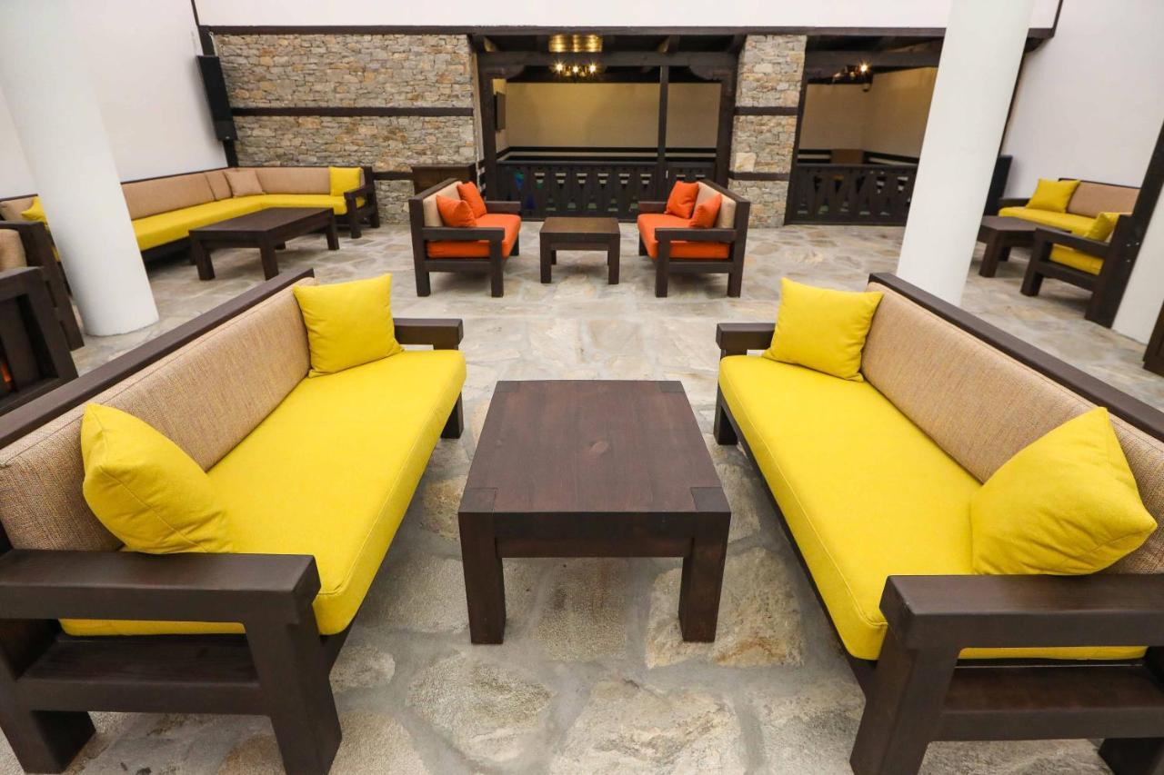 Hotel Leshten Zewnętrze zdjęcie