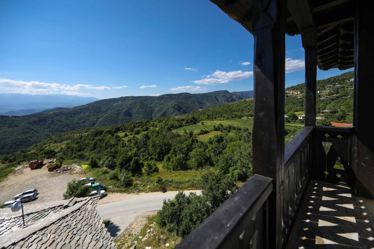 Hotel Leshten Zewnętrze zdjęcie