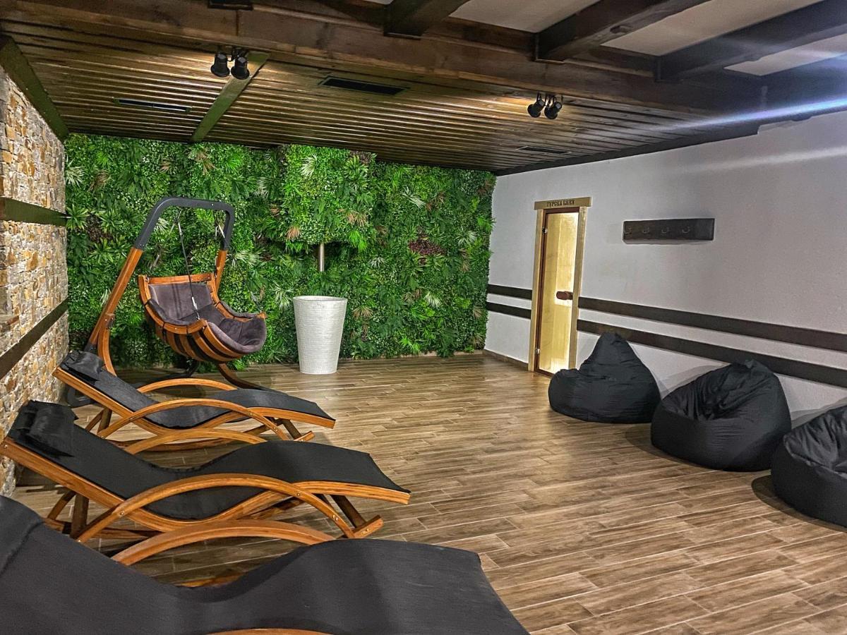 Hotel Leshten Zewnętrze zdjęcie